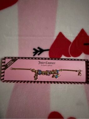 NWT Juicy Couture Heritage Collection Scottie Gold Charm Bracelet